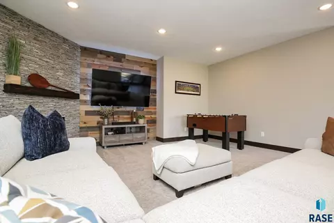 7416 E Donnelly Dr, Sioux Falls, SD 57110 photo 27