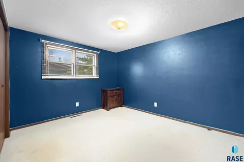 511 Center St, Centerville, SD 57014 photo 14