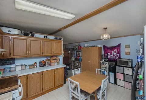 1711 E Speyside Pl, Sioux Falls, SD 57104 photo 7