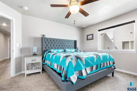 740 W Highpointe St, Tea, SD 57064 photo 6
