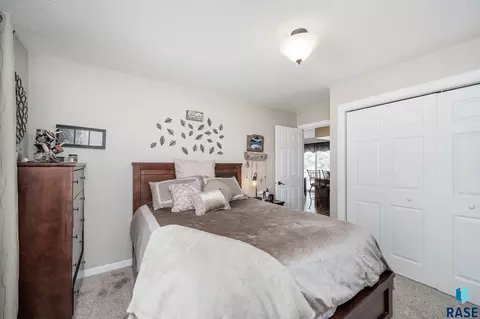 510 W Maple St, Tea, SD 57064 photo 15