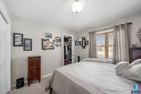 510 W Maple St, Tea, SD 57064 photo 14