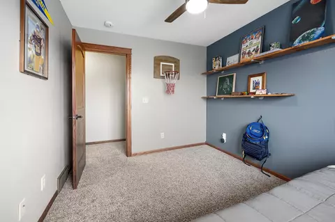 Bedroom - 1808 S Parkview Blvd, Brandon, SD 57005 photo 1 of 10