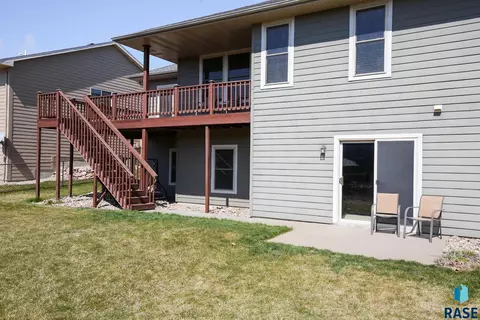 Exterior - 7605 W Legacy St, Sioux Falls, SD 57106 photo 5 of 5