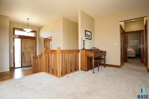 Entry Way - 7605 W Legacy St, Sioux Falls, SD 57106 photo 2 of 3