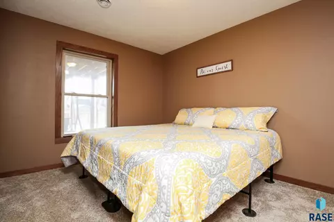 Bedroom - 7605 W Legacy St, Sioux Falls, SD 57106 photo 3 of 4
