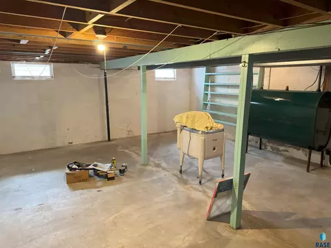 821 S Relanto St, Freeman, SD 57029 photo 31