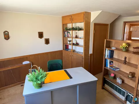 821 S Relanto St, Freeman, SD 57029 photo 11