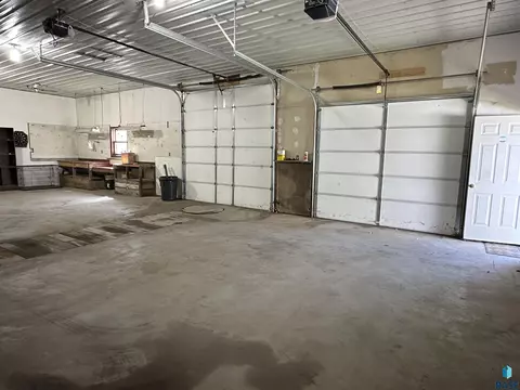 1120 W Hanson Ave, Mitchell, SD 57301 photo 48