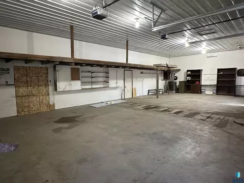 1120 W Hanson Ave, Mitchell, SD 57301 photo 46