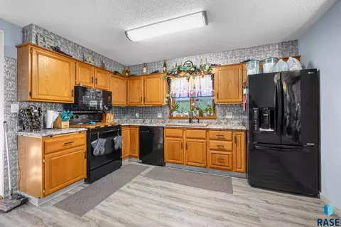 Kitchen - 408 Hyden Dr, Alcester, SD 57001 photo 1 of 2