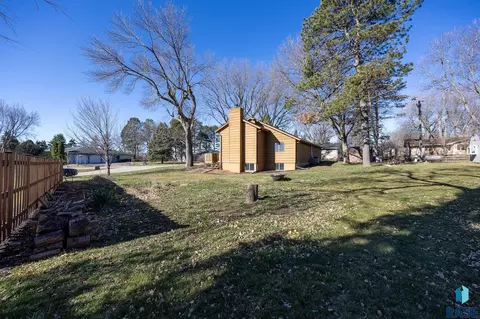 Exterior - 408 Hyden Dr, Alcester, SD 57001 photo 5 of 8