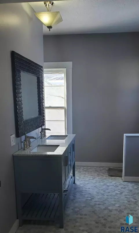 216 E Turner St, Irene, SD 57037 photo 11