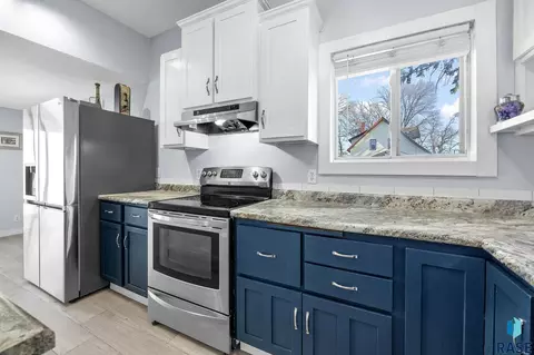 Kitchen - 301 S Main St, Worthing, SD 57077 photo 8 of 8