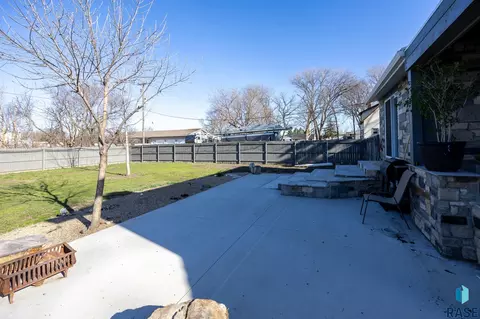 Exterior - 301 S Main St, Worthing, SD 57077 photo 21 of 34