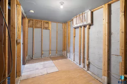 Other - 809 E 5th St, Sioux Falls, SD 57103 photo 6 of 12