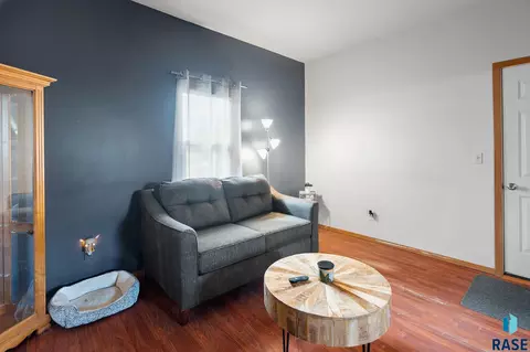 Living - 809 E 5th St, Sioux Falls, SD 57103 photo 2 of 2