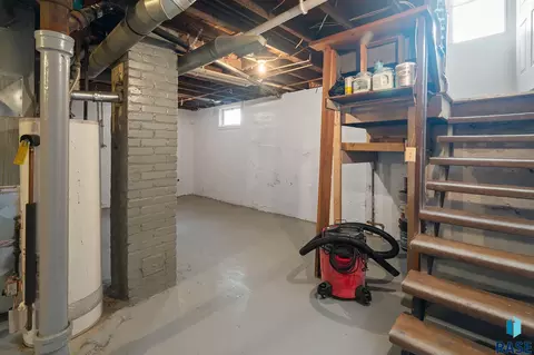 Other - 809 E 5th St, Sioux Falls, SD 57103 photo 10 of 12