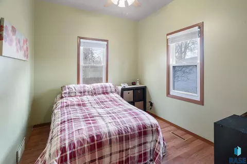 Bedroom - 809 E 5th St, Sioux Falls, SD 57103 photo 1 of 3