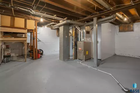 Other - 809 E 5th St, Sioux Falls, SD 57103 photo 3 of 12