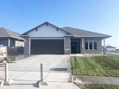 5516 E 65th St, Sioux Falls, SD 57108 photo 1