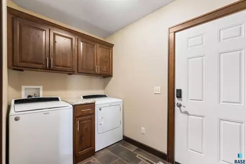 3608 N Gemini Dr, Sioux Falls, SD 57107 photo 8