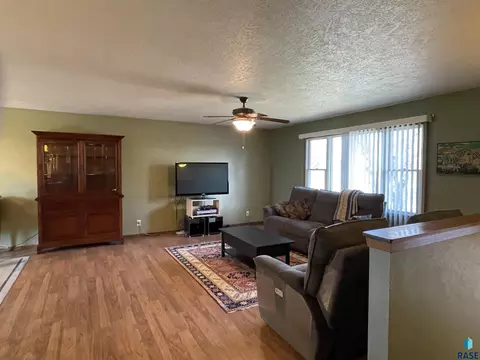 Living - 309 N Needles Dr, Brandon, SD 57005 photo 1 of 5