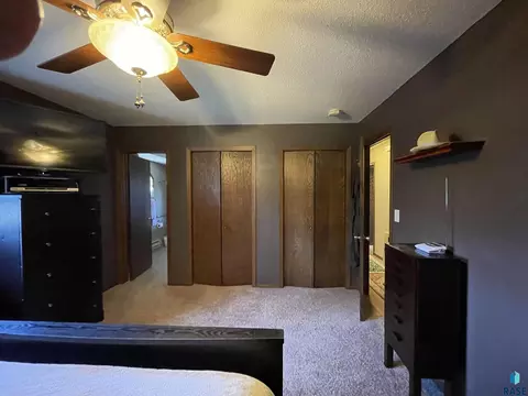 Bedroom - 309 N Needles Dr, Brandon, SD 57005 photo 2 of 2