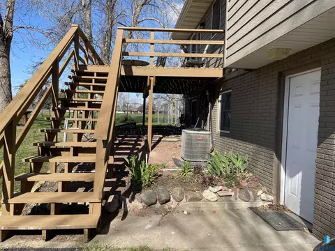 Other - 309 N Needles Dr, Brandon, SD 57005 photo 1 of 11