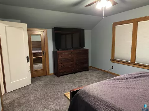 Bedroom - 316 E 3rd St, Freeman, SD 57029 photo 3 of 5