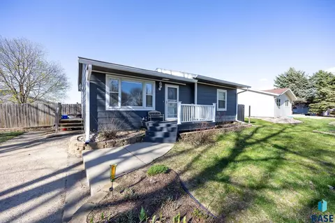 500 E 3rd St, Crooks, SD 57020 photo 33