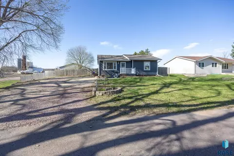 500 E 3rd St, Crooks, SD 57020 photo 53