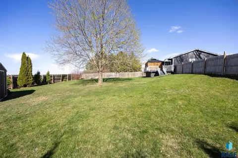 500 E 3rd St, Crooks, SD 57020 photo 43