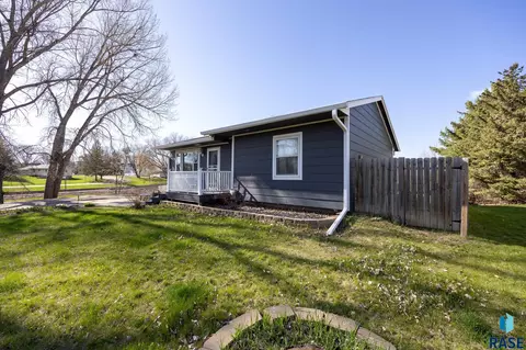500 E 3rd St, Crooks, SD 57020 photo 51
