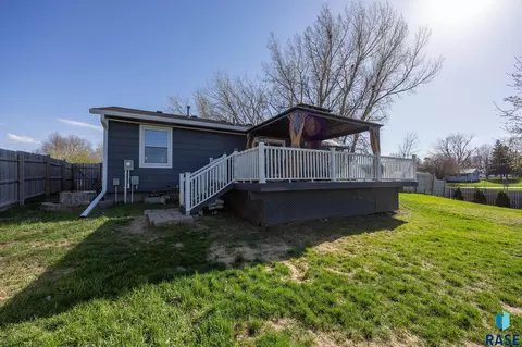 500 E 3rd St, Crooks, SD 57020 photo 35