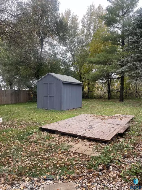 47392 280th St, Worthing, SD 57077 photo 3