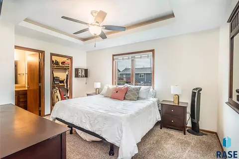 5608 S Culbert Ave, Sioux Falls, SD 57106 photo 16