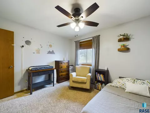 4403 E 33rd St, Sioux Falls, SD 57103 photo 24
