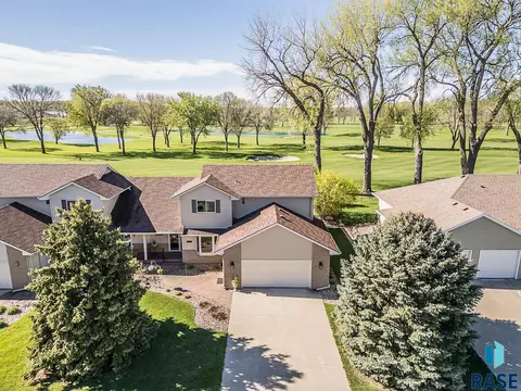 4003 W Newcomb St, Sioux Falls, SD 57106