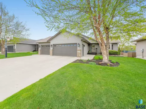 2012 S Shaw Ave, Sioux Falls, SD 57106 photo 26