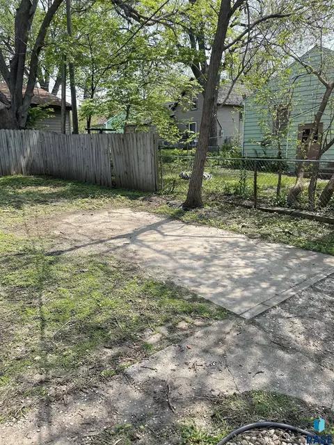 910 N Summit Ave, Sioux Falls, SD 57104 photo 22