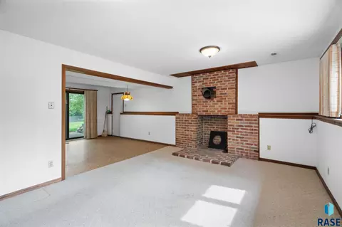 413 E Aspen Dr, Sioux Falls, SD 57105 photo 23