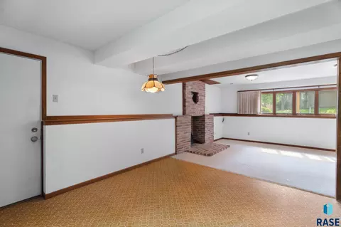 413 E Aspen Dr, Sioux Falls, SD 57105 photo 25