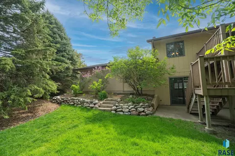 413 E Aspen Dr, Sioux Falls, SD 57105 photo 34