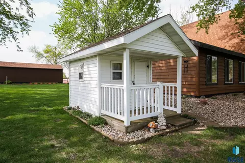 1120 County Hwy 14 Hwy, Hendricks, MN 56136 photo 6