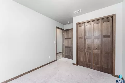 6829 W 5th St, Sioux Falls, SD 57107 photo 16
