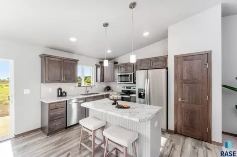 6829 W 5th St, Sioux Falls, SD 57107 photo 10