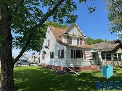 500 E 7th Ave, Mitchell, SD 57301 photo 1