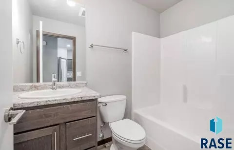 1316 N Kenley Pl, Tea, SD 67064 photo 22