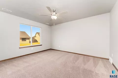 1321 N Kenley Pl, Tea, SD 57064 photo 18